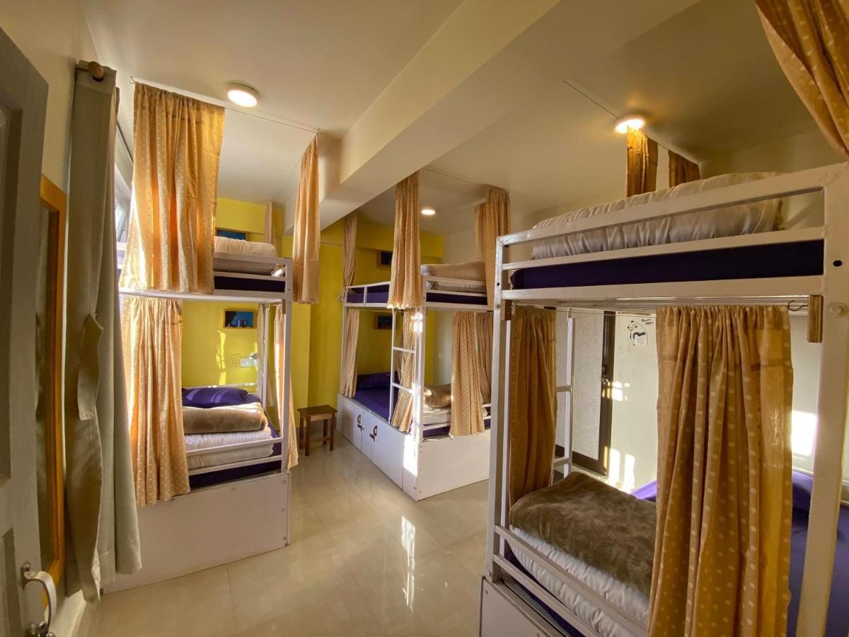 Hostel Tag Along Backpackers Gangtok Exterior foto